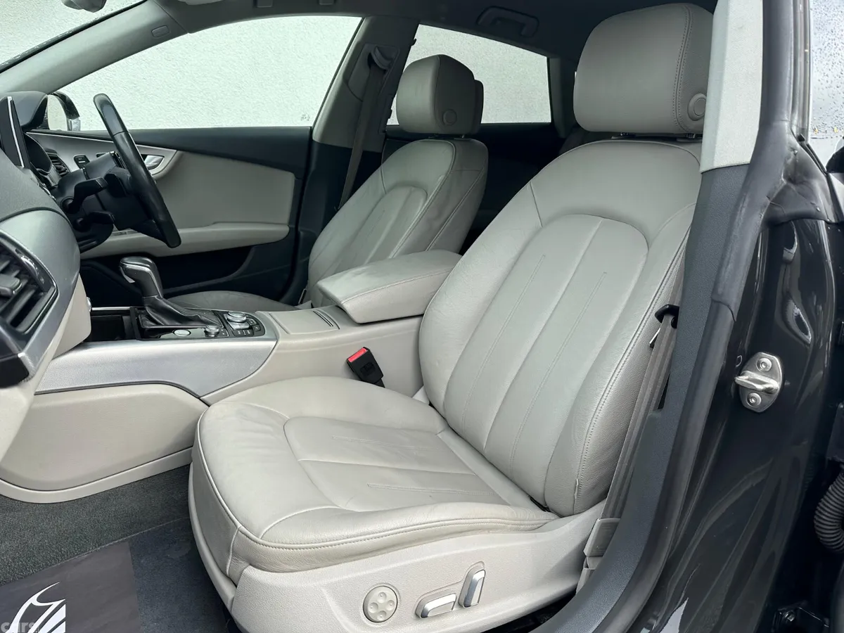 Audi A7 Hatchback, Diesel, 2015, Grey