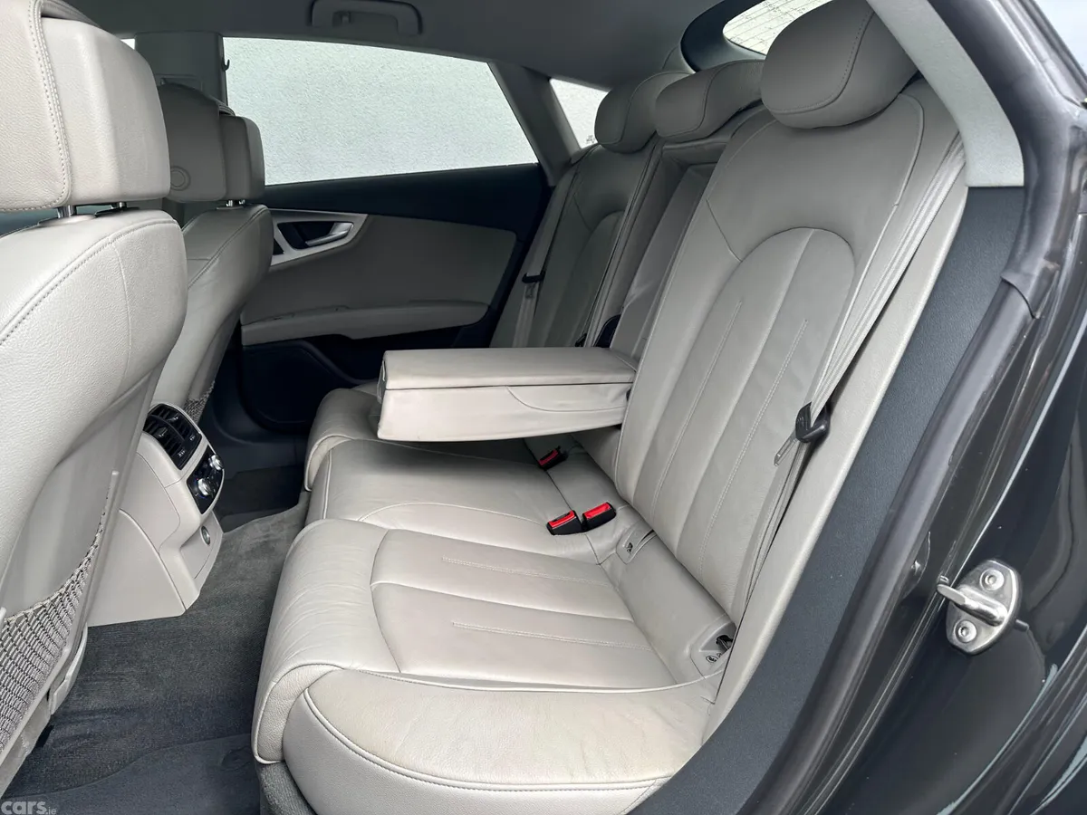 Audi A7 Hatchback, Diesel, 2015, Grey