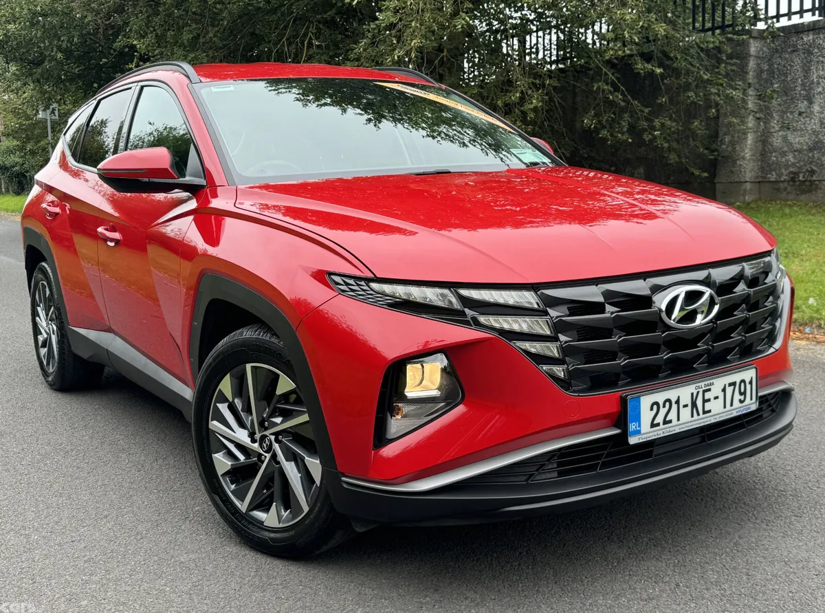 Hyundai Tucson SUV, Diesel, 2022, Red