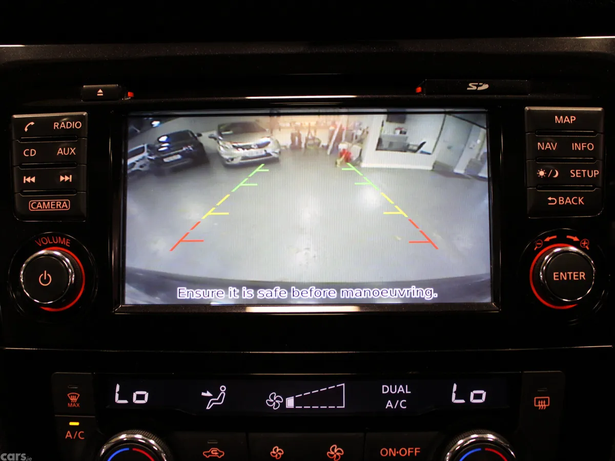 Nissan Qashqai MPV, Diesel, 2019, Black