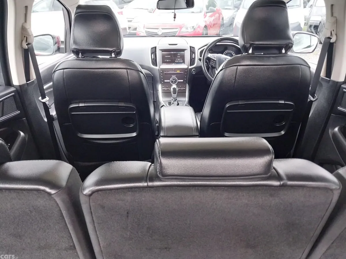 Ford S-Max MPV, Diesel, 2016, Red