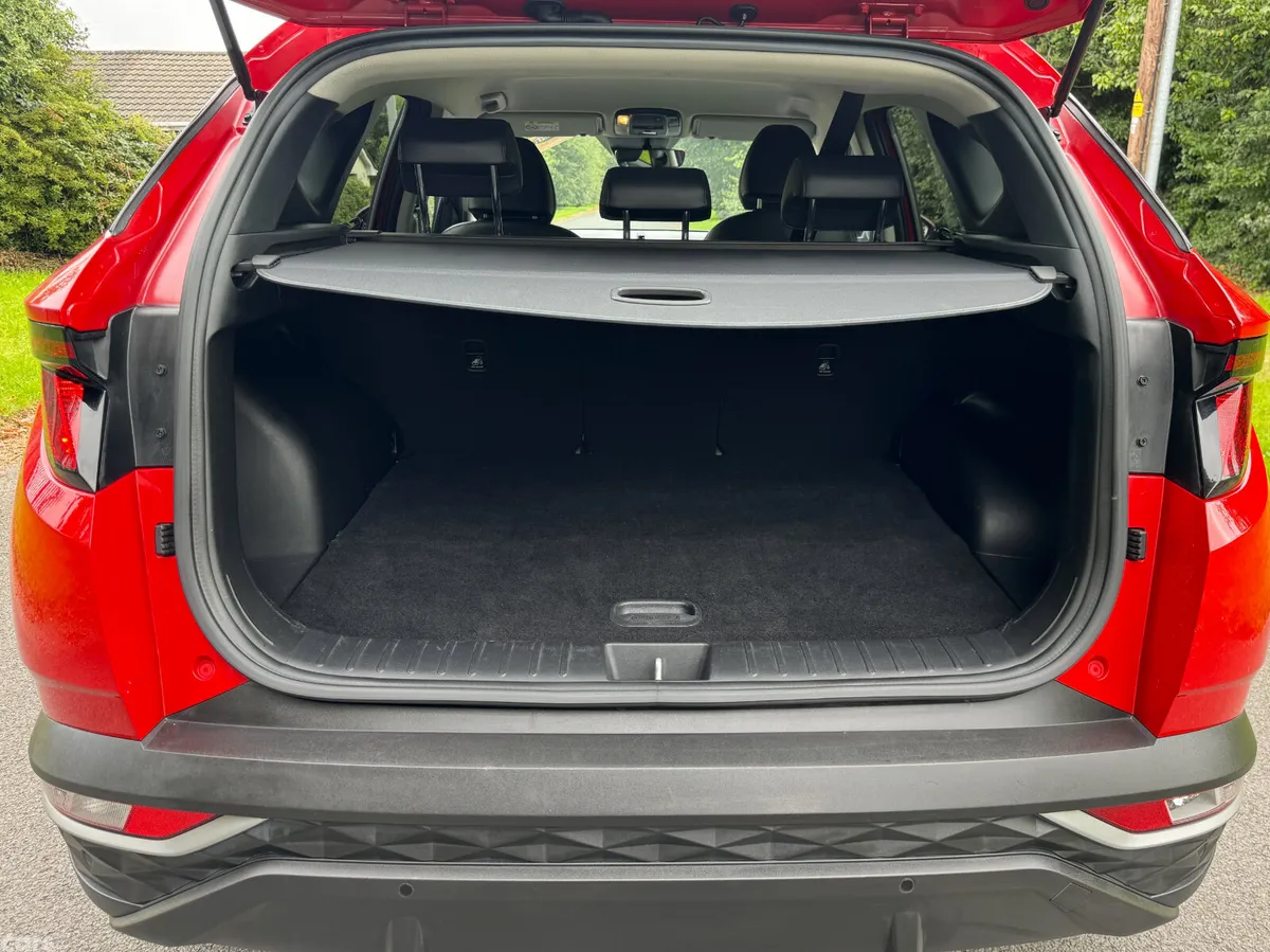 Hyundai Tucson SUV, Diesel, 2021, Red