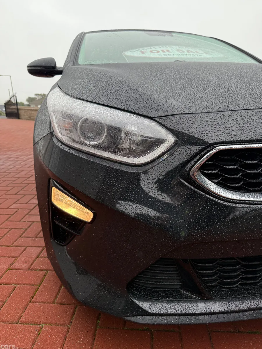 Kia Ceed Hatchback, Diesel Hybrid, 2021, Black