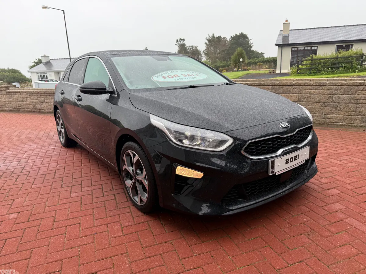 Kia Ceed Hatchback, Diesel Hybrid, 2021, Black