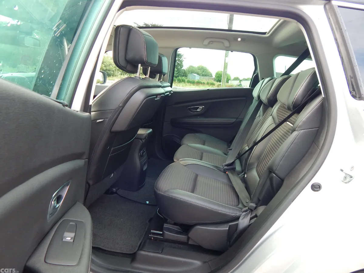Renault Grand Scenic MPV, Diesel, 2017, Grey