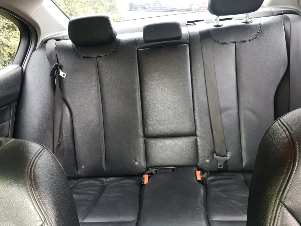 BMW 3-Series Saloon, Diesel, 2016, Silver