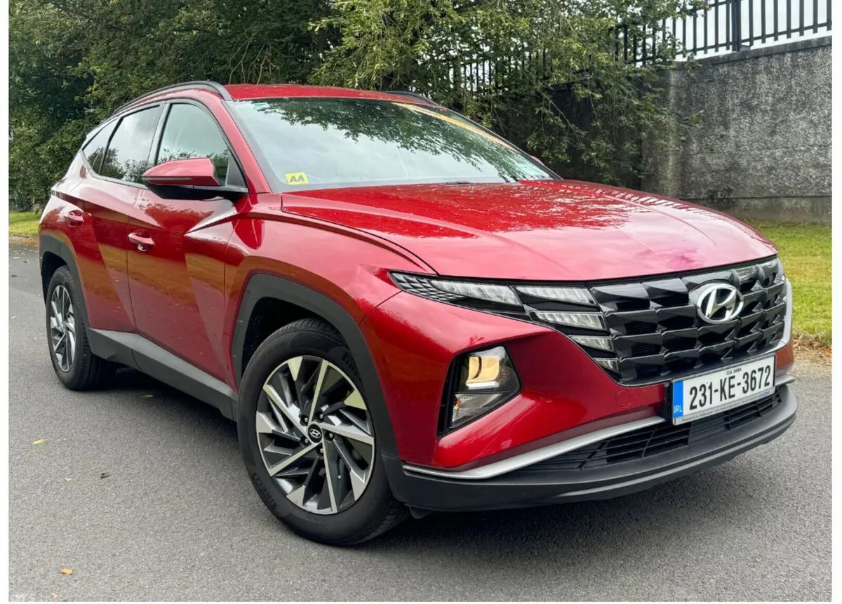 Hyundai Tucson SUV, Diesel, 2023, Red