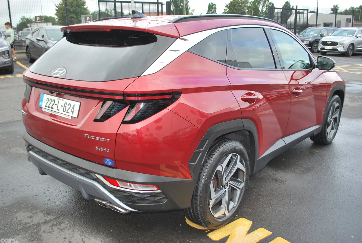 Hyundai Tucson SUV, Petrol Hybrid, 2022, Red