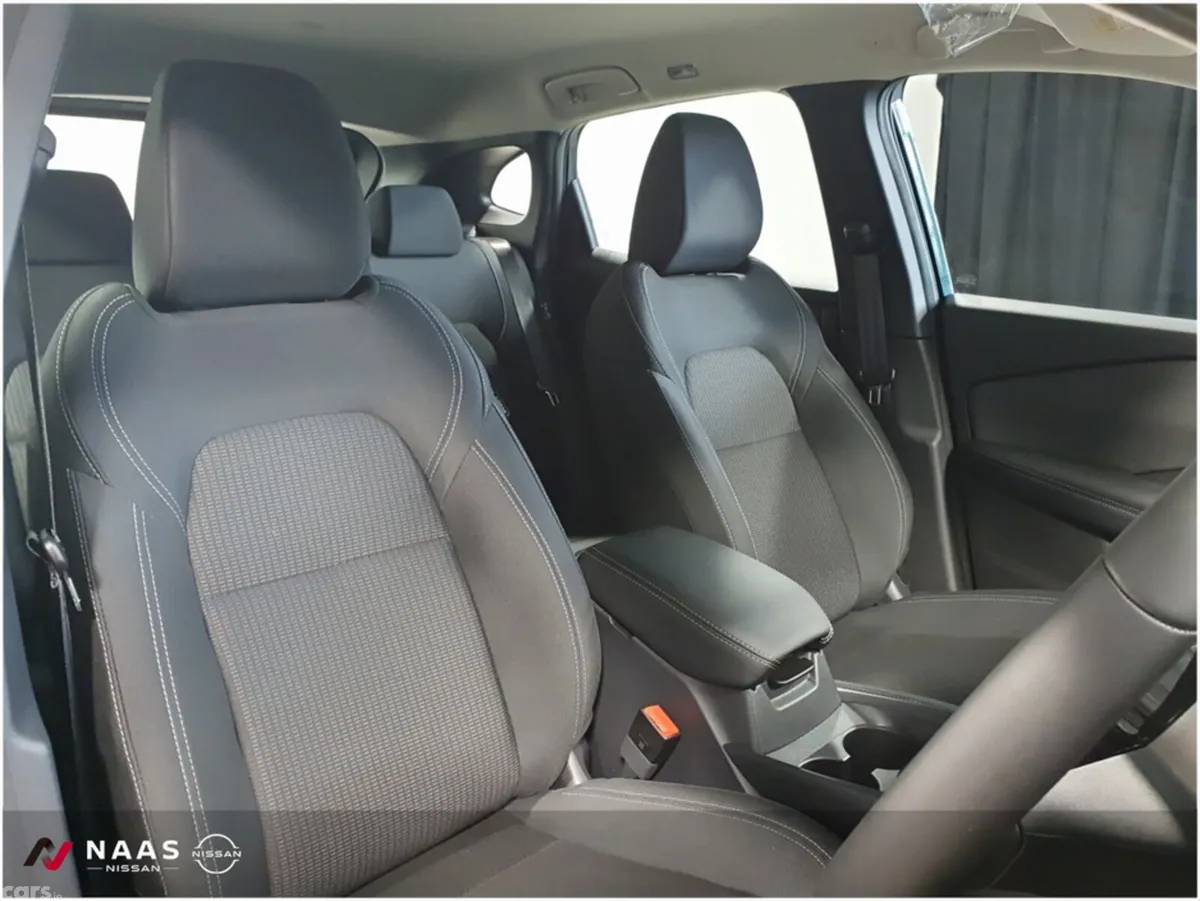 Nissan Qashqai MPV, Petrol Hybrid, 2027, Grey