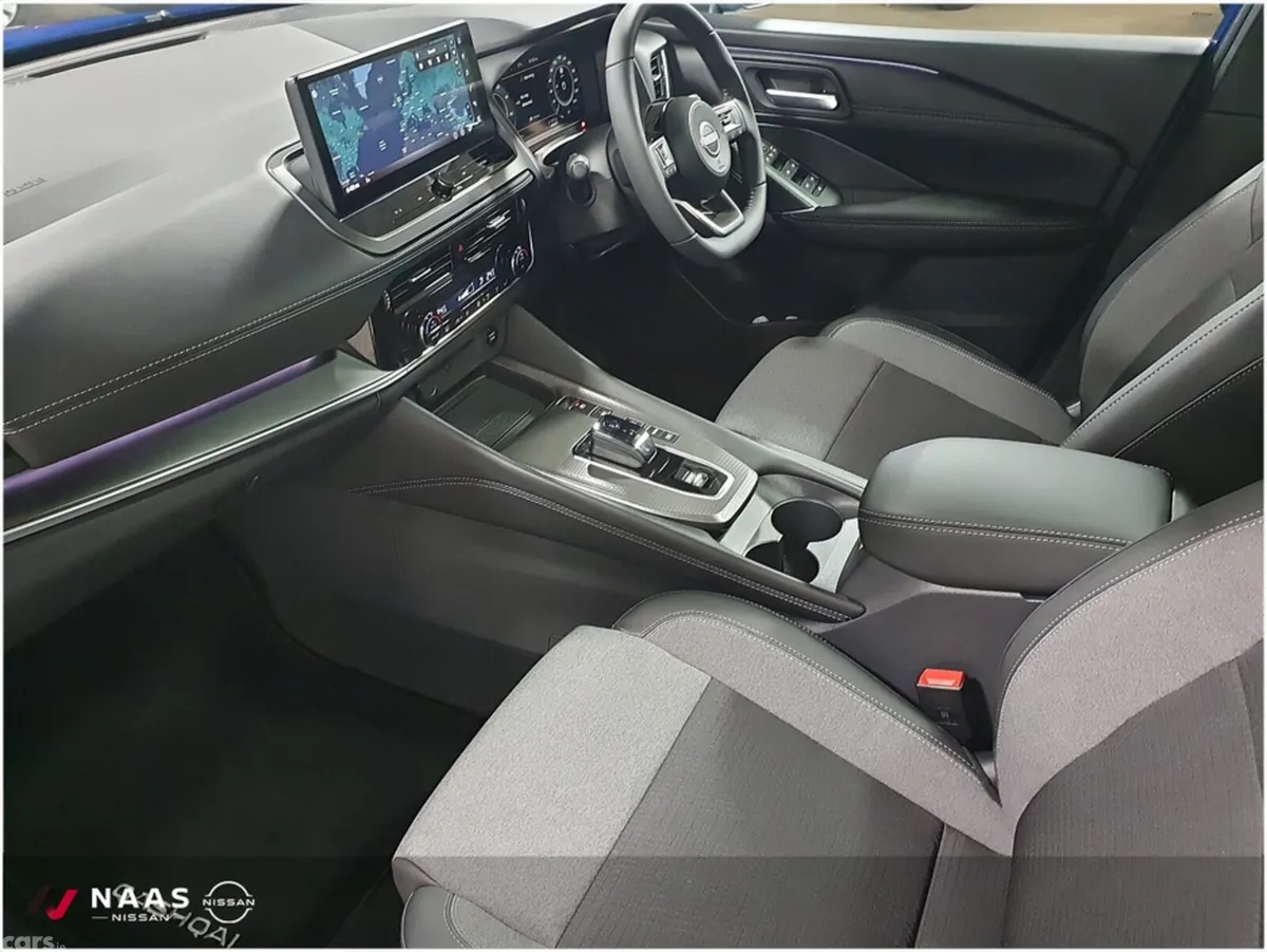 Nissan Qashqai MPV, Petrol Hybrid, 2027, Silver