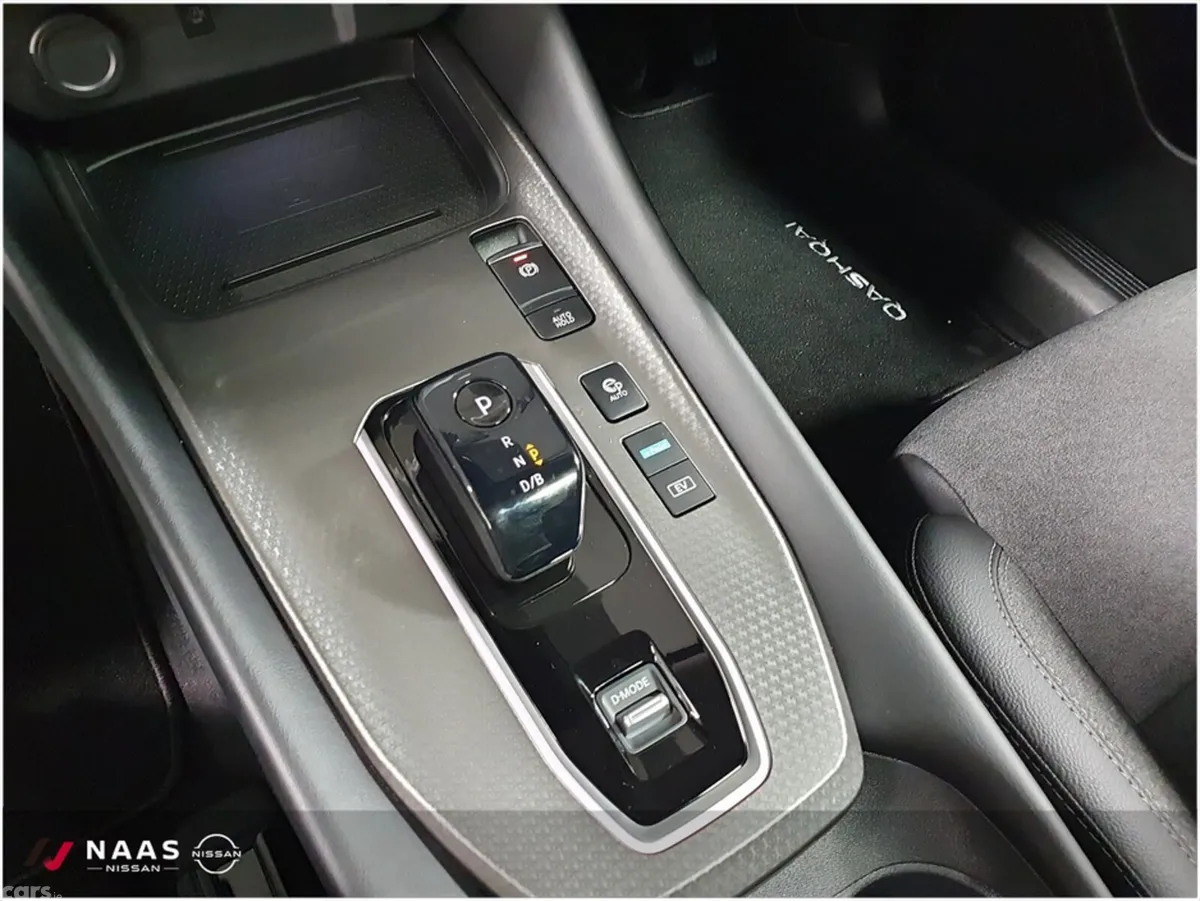 Nissan Qashqai MPV, Petrol Hybrid, 2027, Silver