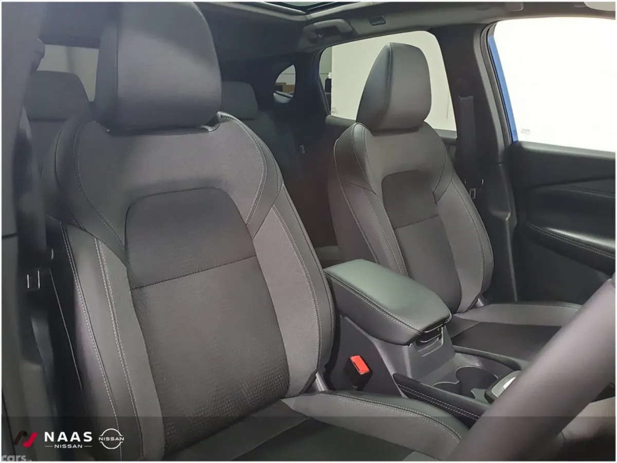 Nissan Qashqai MPV, Petrol Hybrid, 2027, Silver
