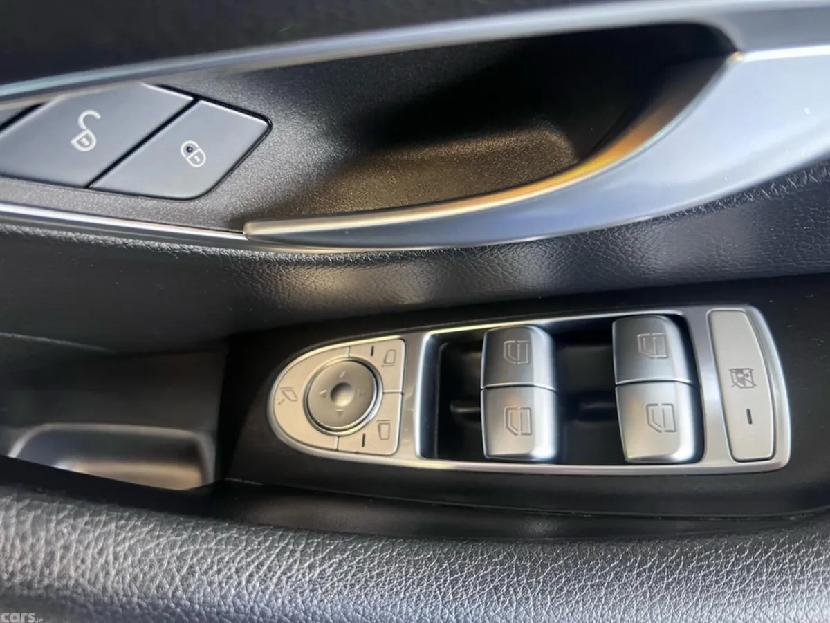 Mercedes-Benz E-Class Saloon, Diesel Plug-in Hybrid, 2020, Black