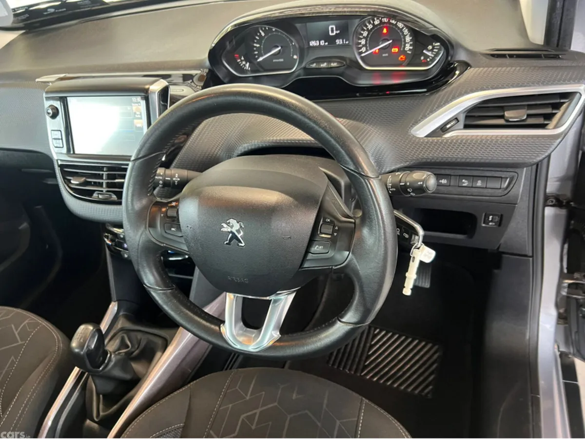 Peugeot 2008 Estate, Diesel, 2016, Grey