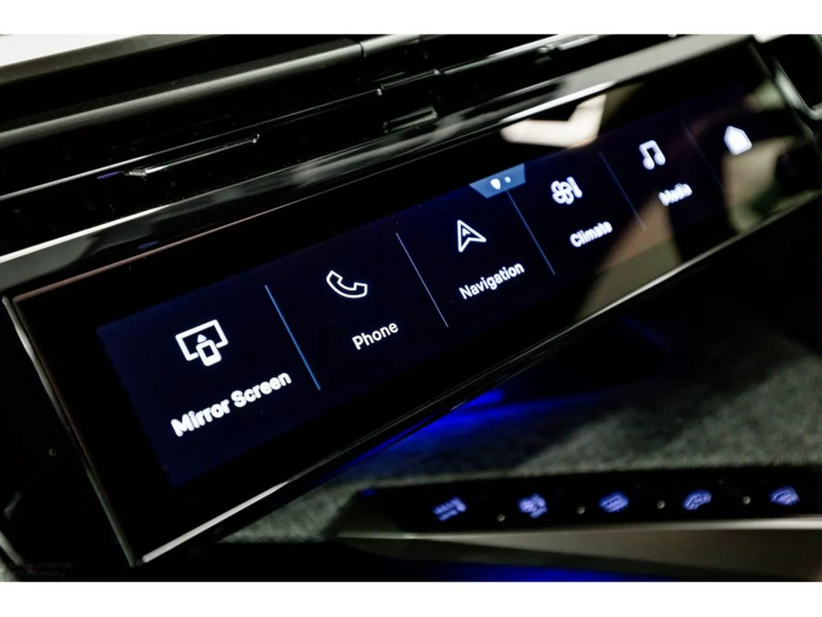 Peugeot 3008 SUV, Petrol Hybrid, 2026, Blue