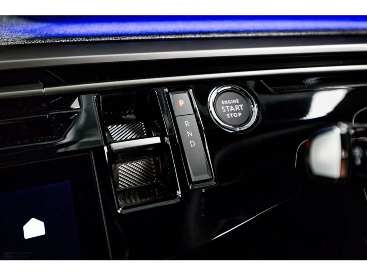 Peugeot 3008 SUV, Petrol Hybrid, 2026, Blue