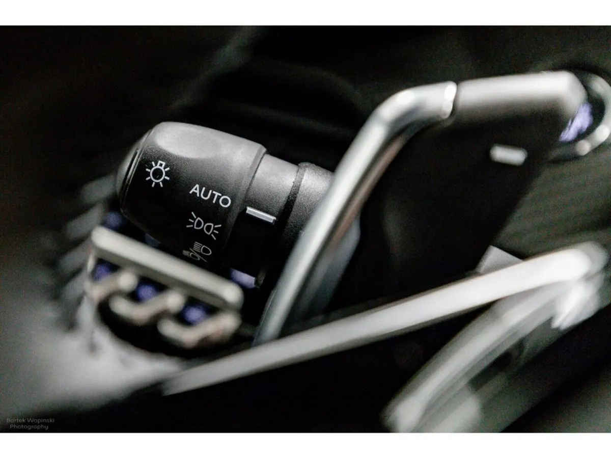 Peugeot 2008 SUV, Petrol Hybrid, 2026, Grey