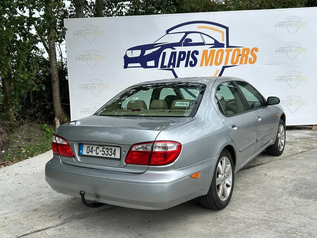 Nissan Maxima Saloon, Petrol, 2004, Silver