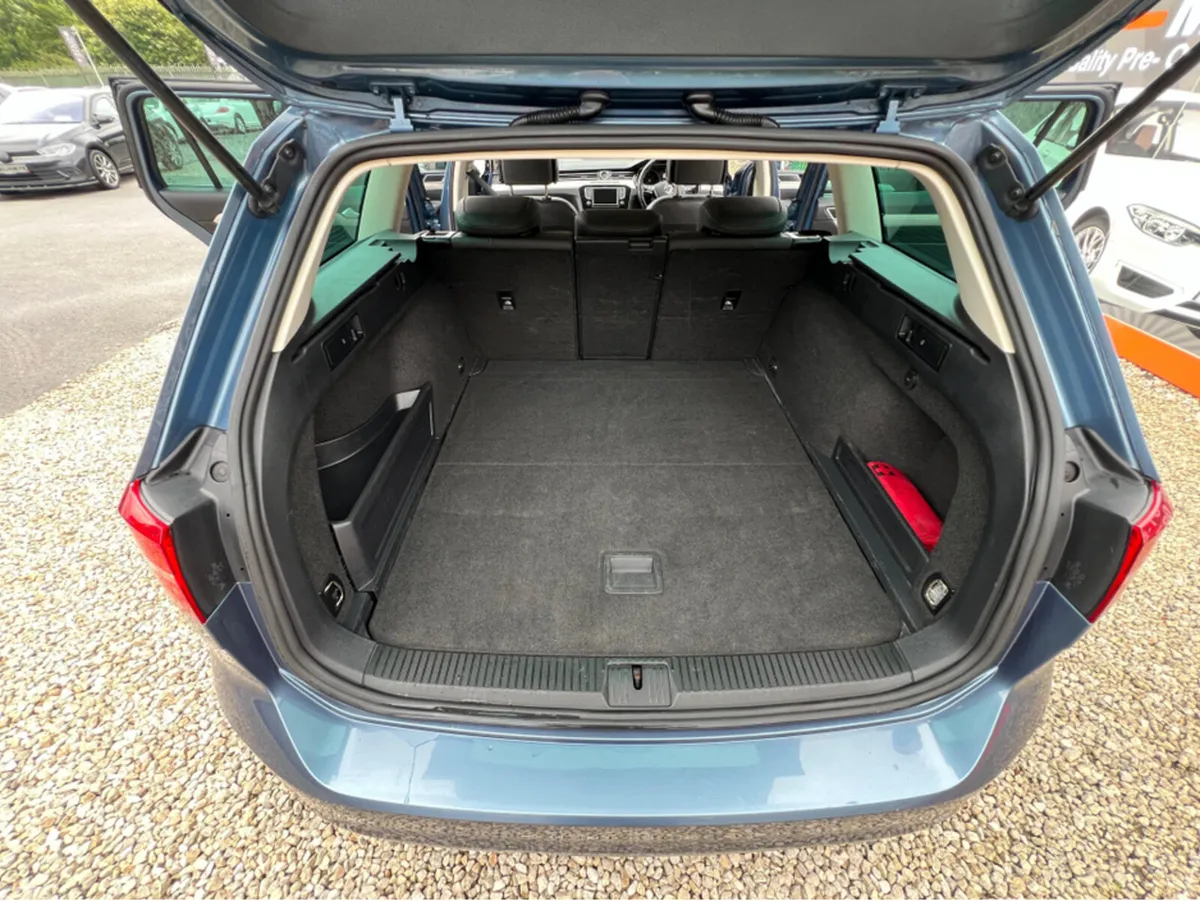 Volkswagen Passat Estate, Diesel, 2015, Blue