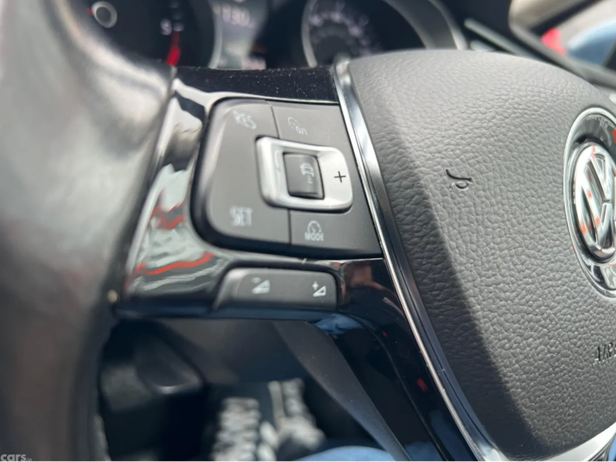 Volkswagen Passat Estate, Diesel, 2015, Blue