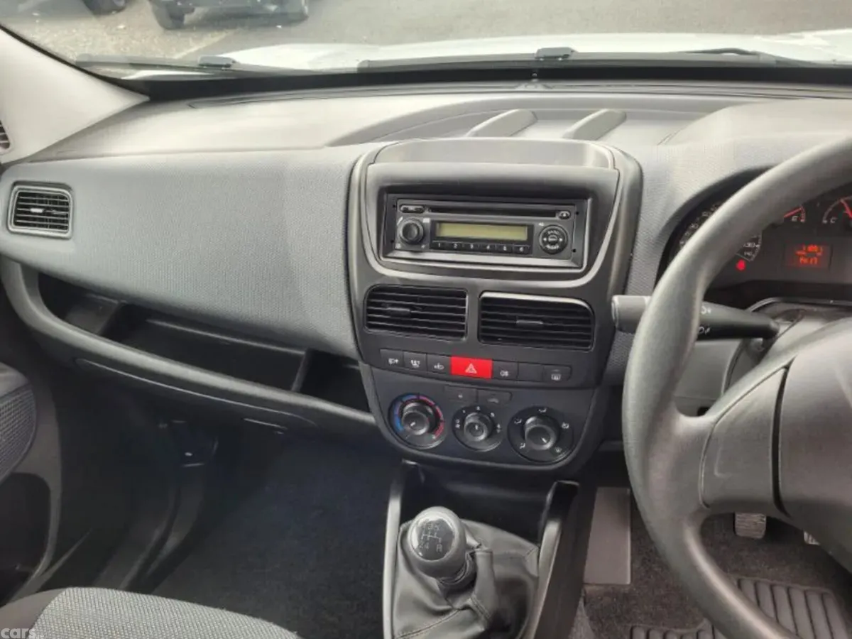 Fiat Doblo MPV, Petrol, 2017, Silver