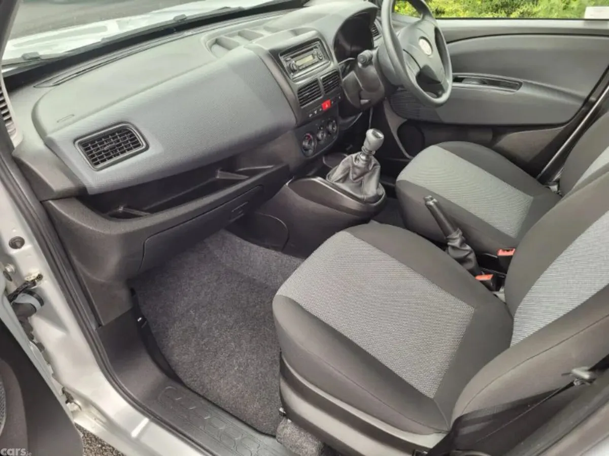 Fiat Doblo MPV, Petrol, 2017, Silver