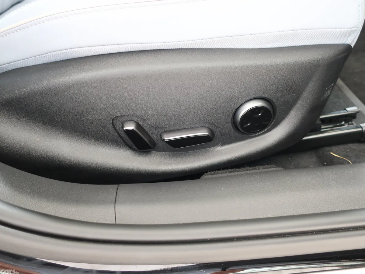 BYD SEAL Saloon, Electric, 2025, Blue