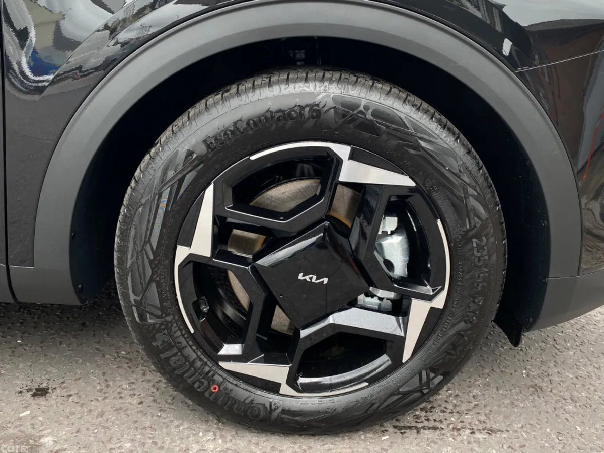 Kia Sportage SUV, Diesel Hybrid, 2025, Black