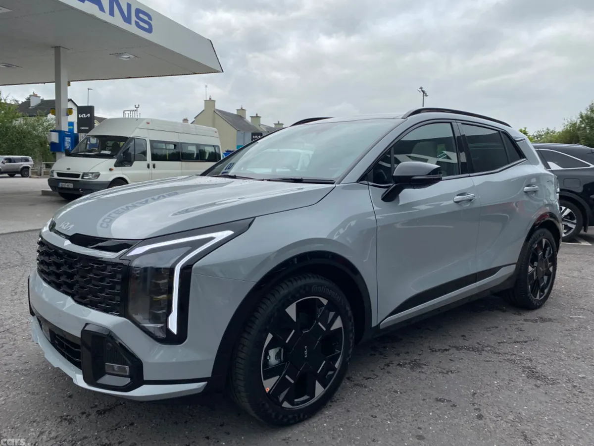 Kia Sportage SUV, Diesel Hybrid, 2025, Black