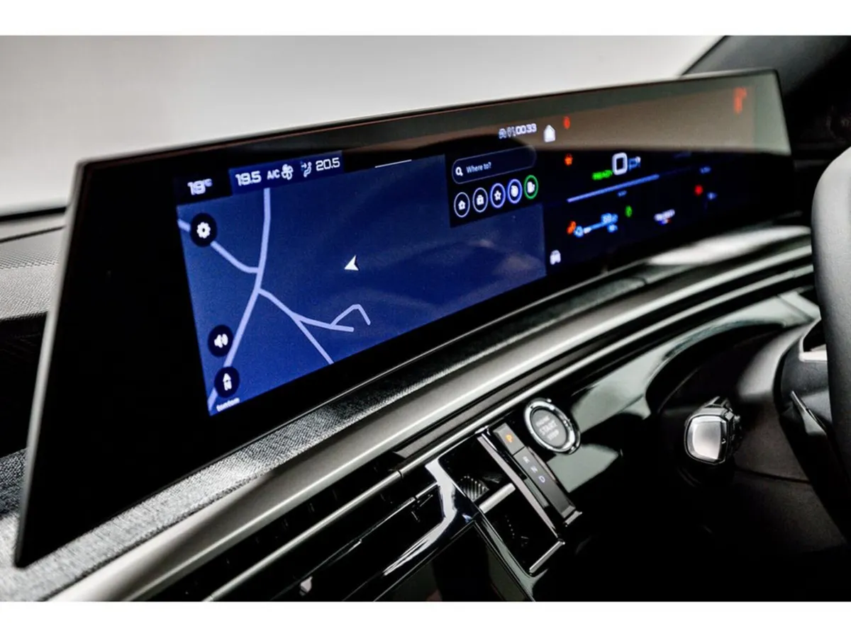 Peugeot 3008 SUV, Electric, 2026, Blue