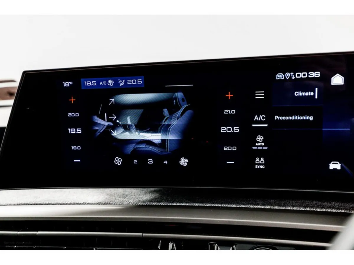 Peugeot 3008 SUV, Electric, 2026, Blue