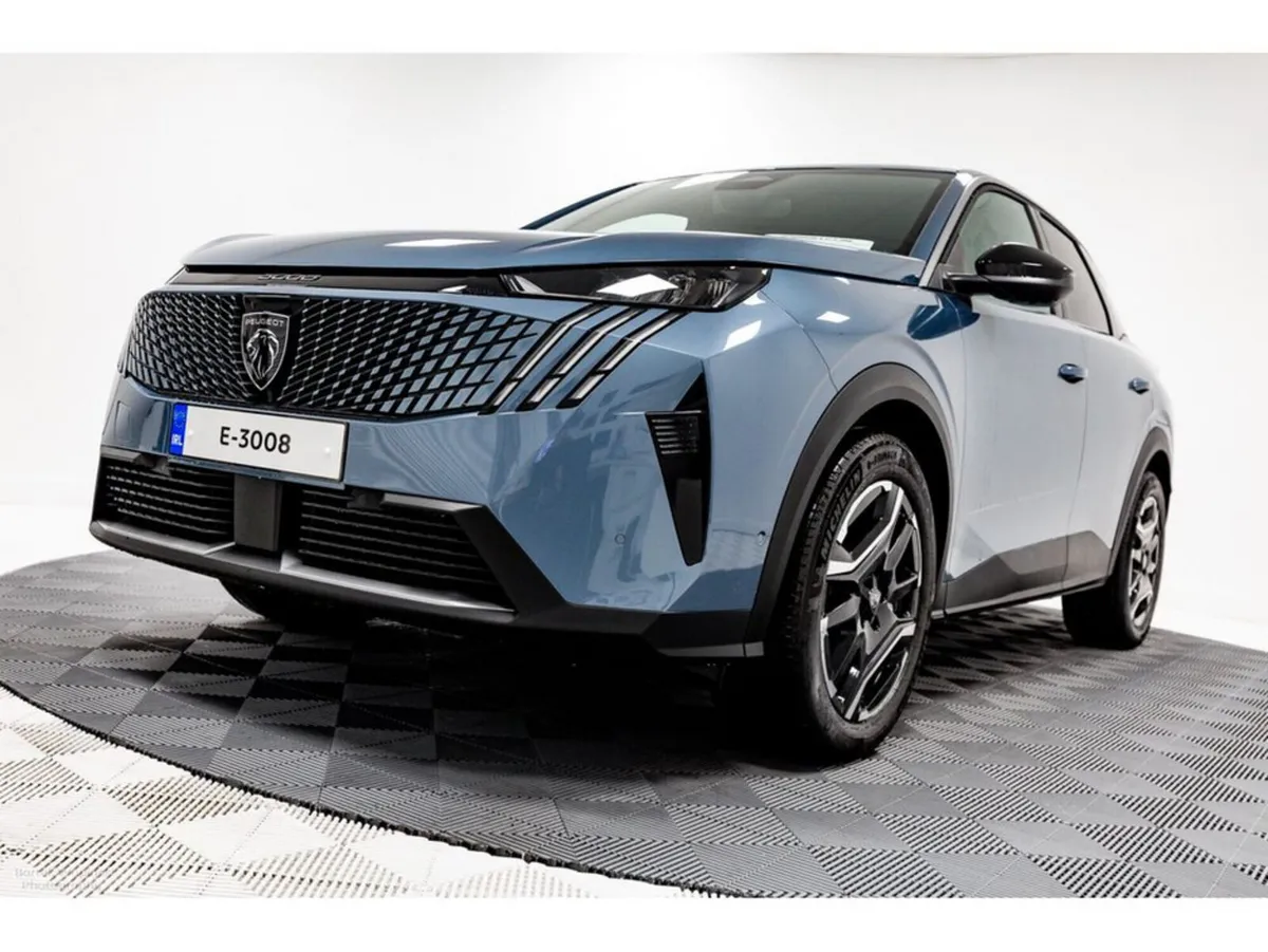 Peugeot 3008 SUV, Electric, 2026, Blue