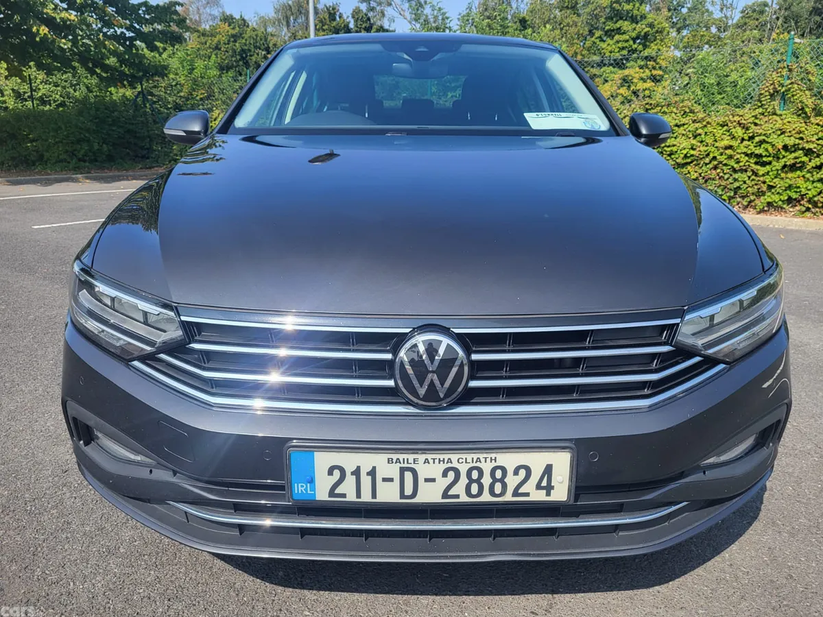 Volkswagen Passat Saloon, Diesel, 2021, Grey
