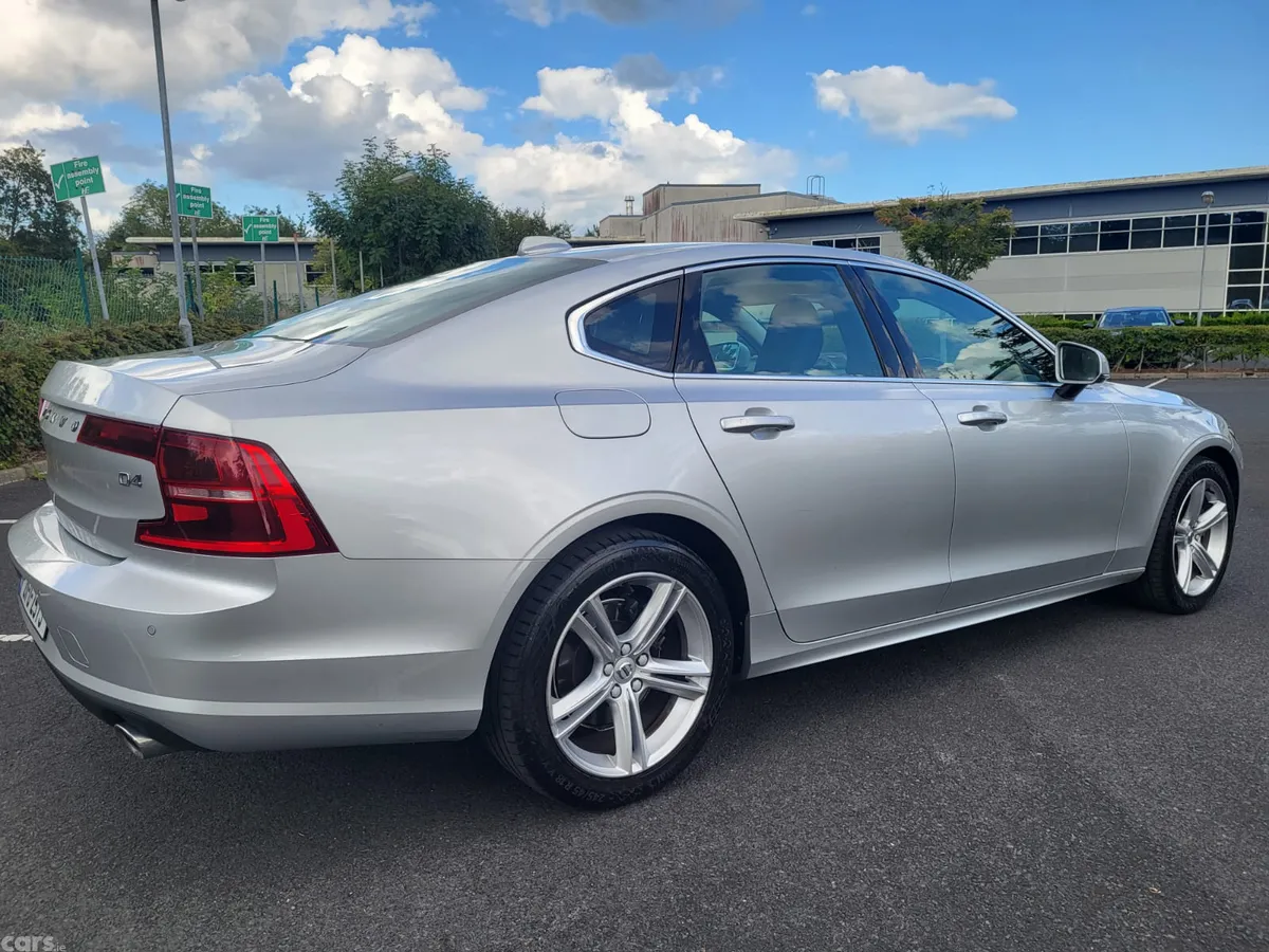 Volvo S90 Saloon, Diesel, 2021, Grey