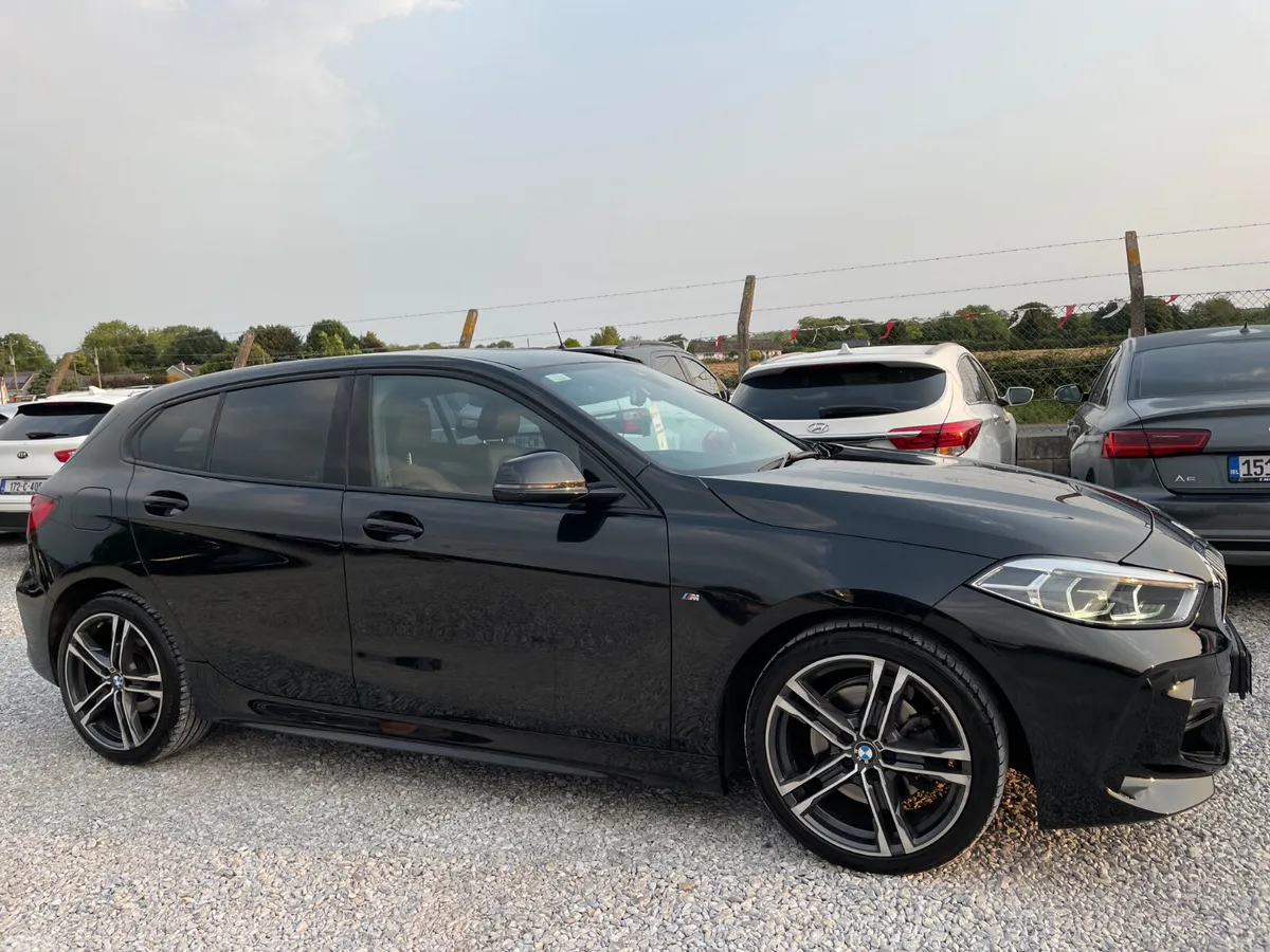 BMW 1-Series Hatchback, Petrol, 2019, Black