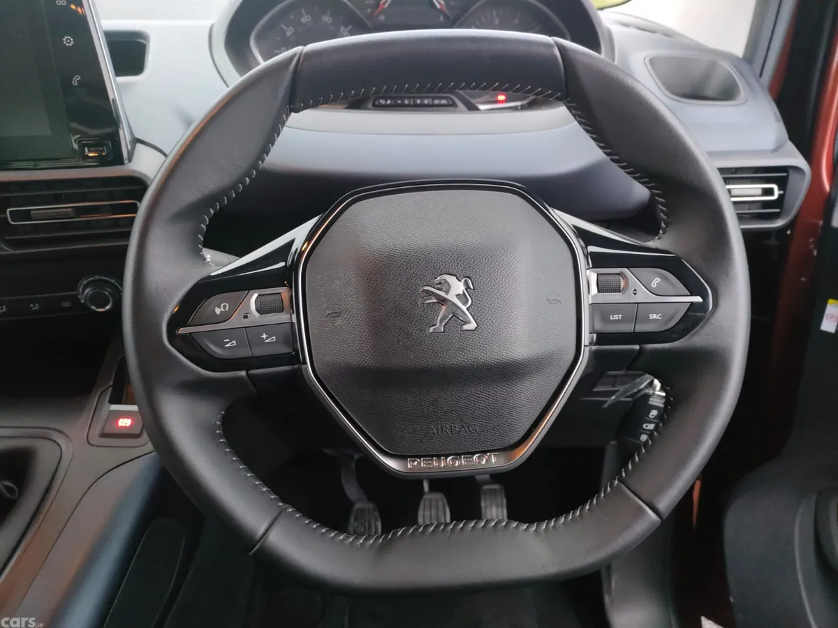 Peugeot Rifter MPV, Diesel, 2022, Bronze