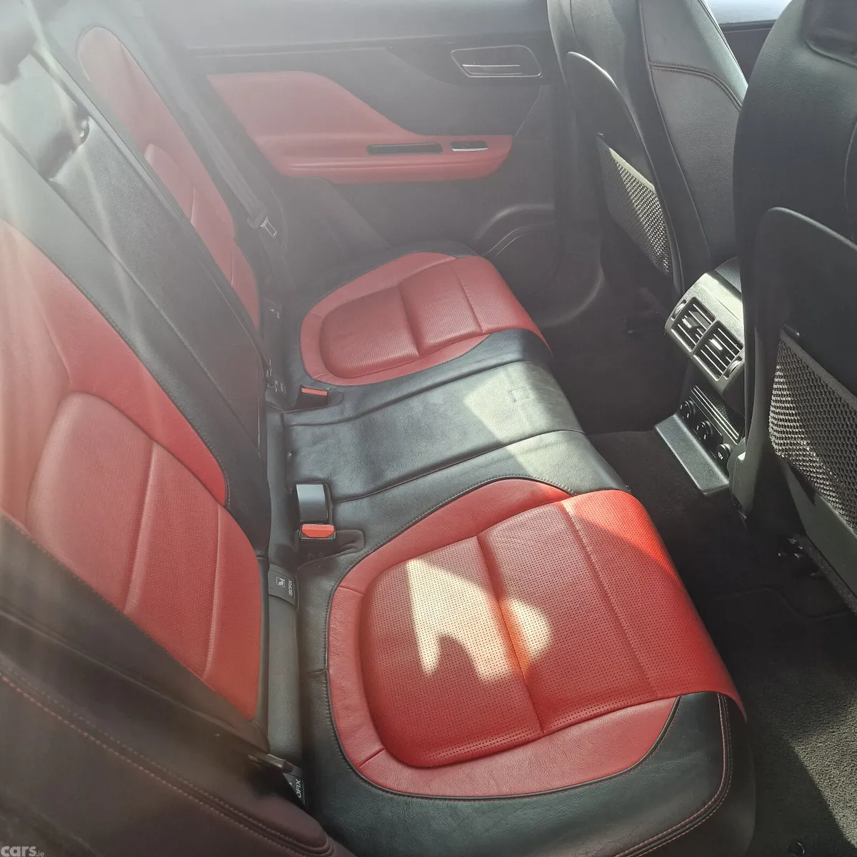 Jaguar F-Pace SUV, Diesel, 2016, Red