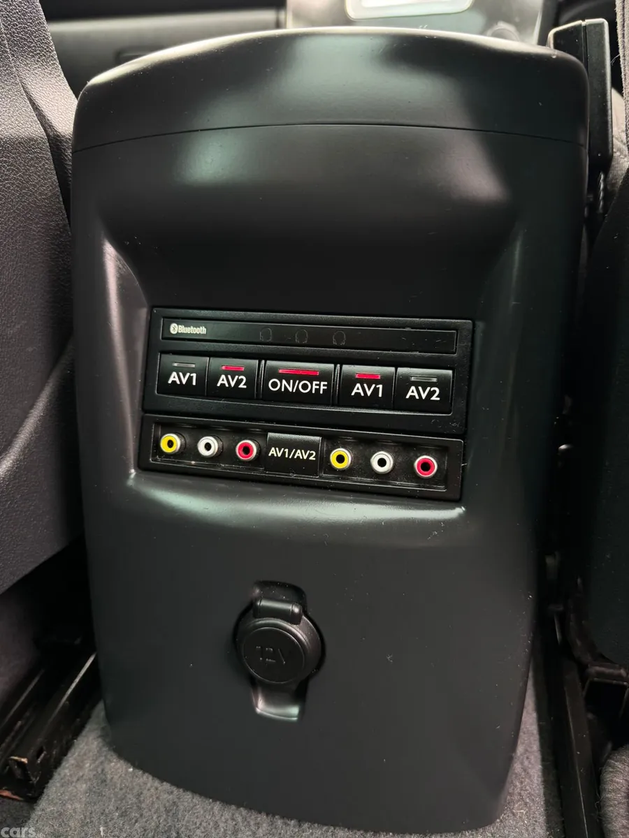 Peugeot 5008 MPV, Diesel, 2015, Grey