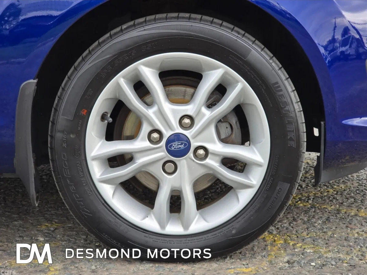 Ford Fiesta Hatchback, Petrol, 2016, Blue