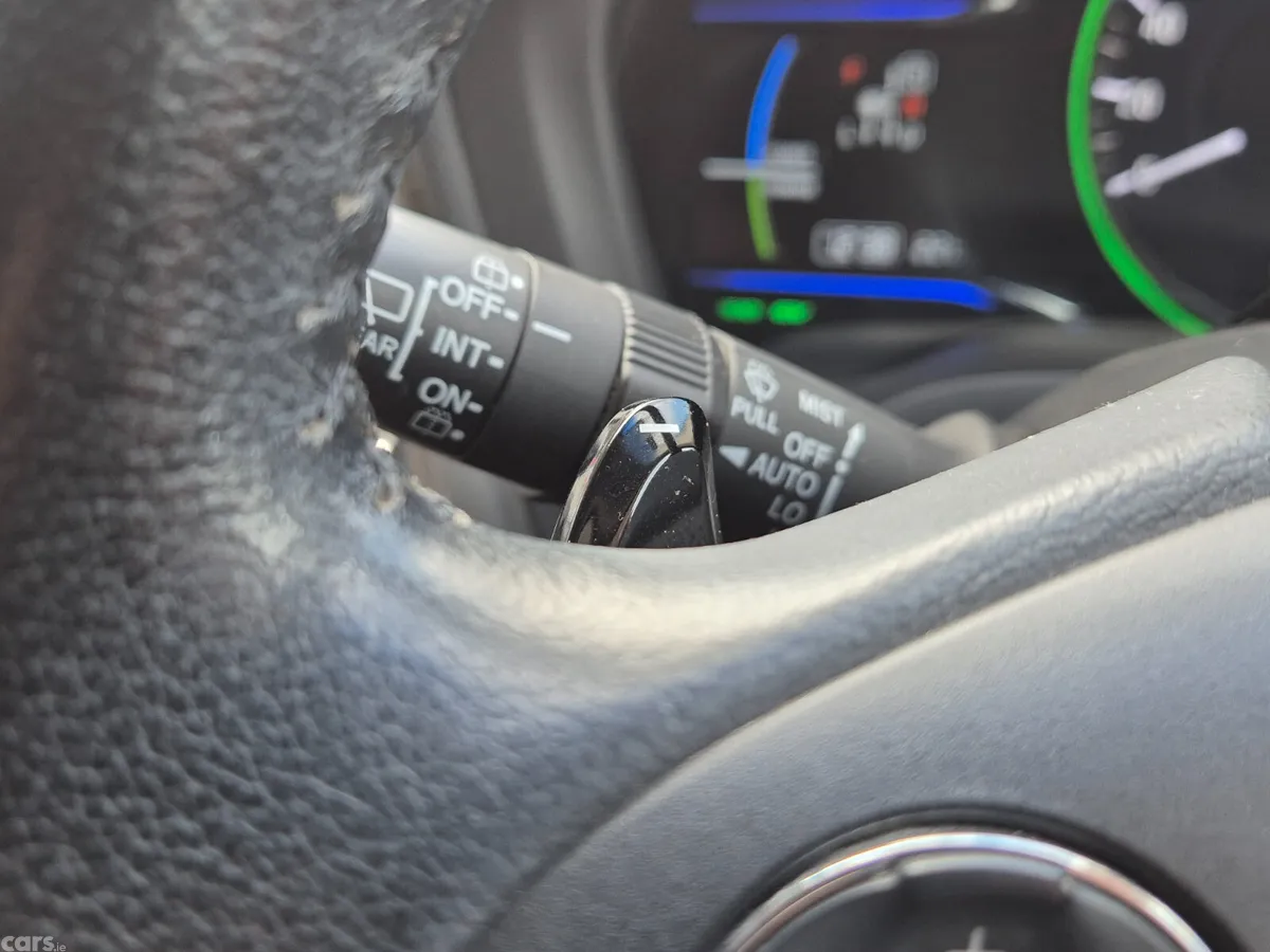 Honda Vezel SUV, Petrol Hybrid, 2014, Green