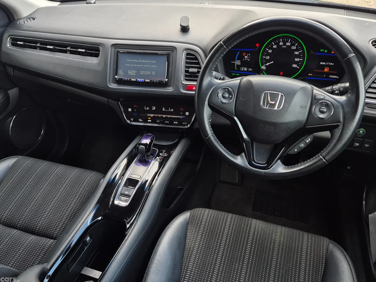 Honda Vezel SUV, Petrol Hybrid, 2014, Green
