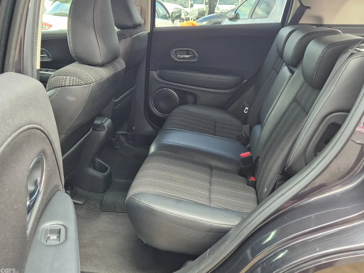 Honda Vezel SUV, Petrol Hybrid, 2014, Grey
