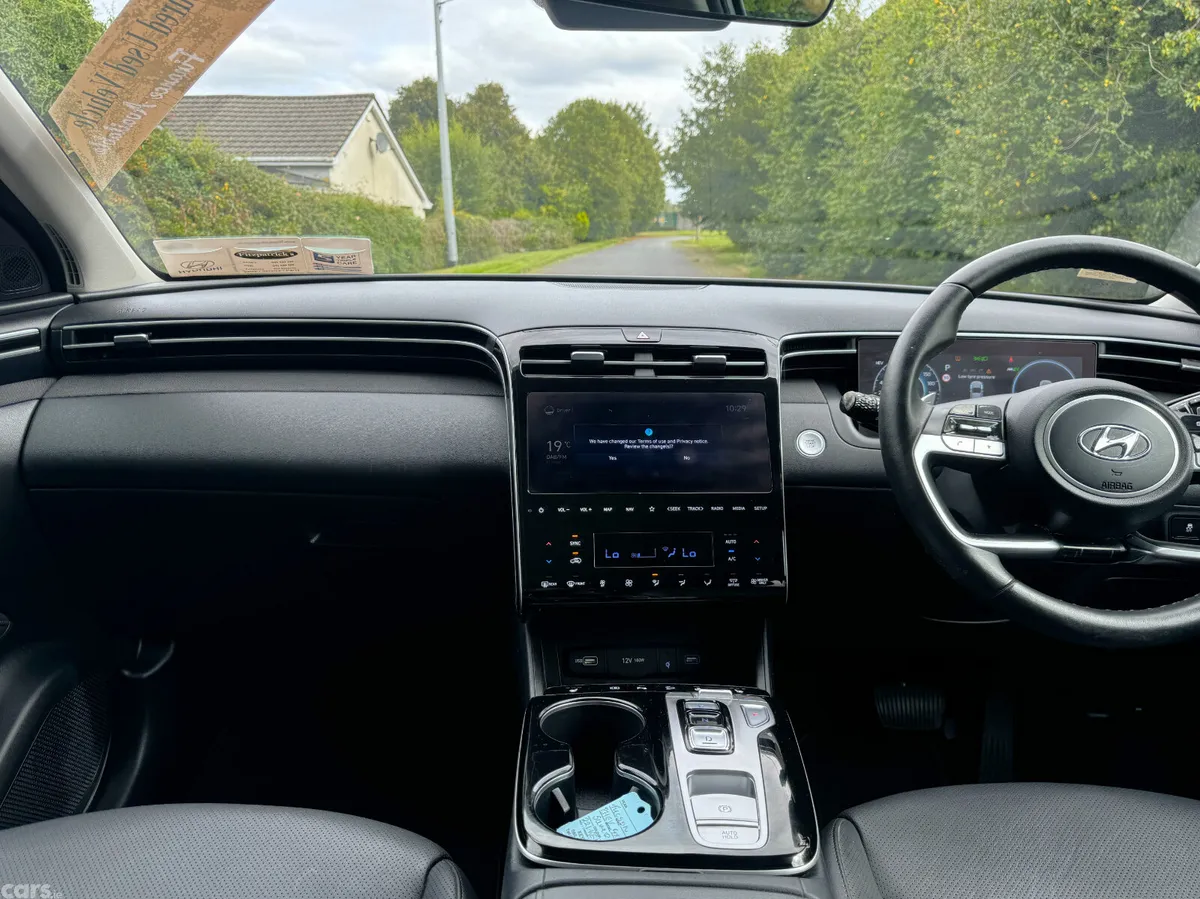 Hyundai Tucson SUV, Petrol Plug-in Hybrid, 2022, Grey