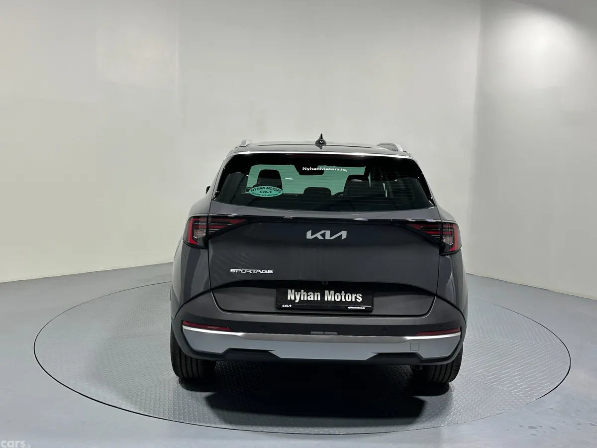 Kia Sportage SUV, Diesel Hybrid, 2026, Grey