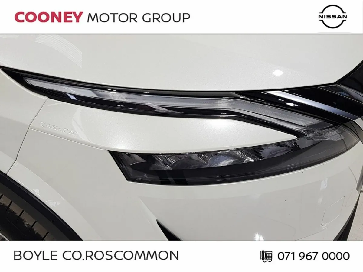 Nissan Qashqai MPV, Petrol, 2024, White
