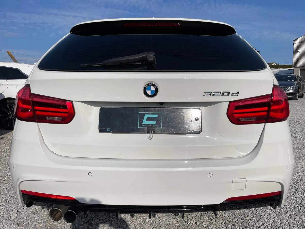 BMW 3-Series Estate, Diesel, 2018, White