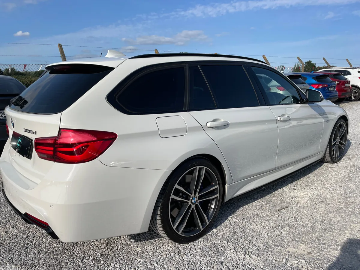 BMW 3-Series Estate, Diesel, 2018, White