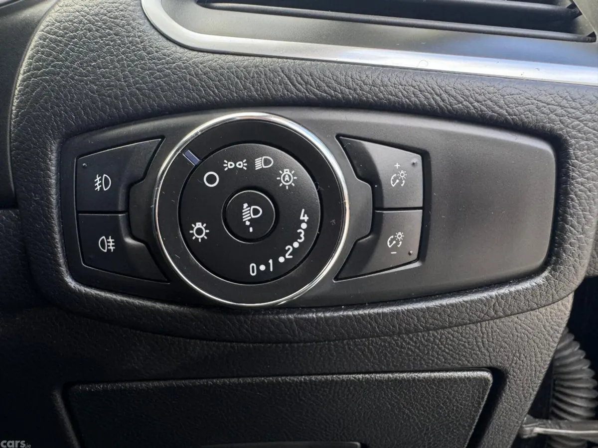 Ford S-Max MPV, Diesel, 2016, Black