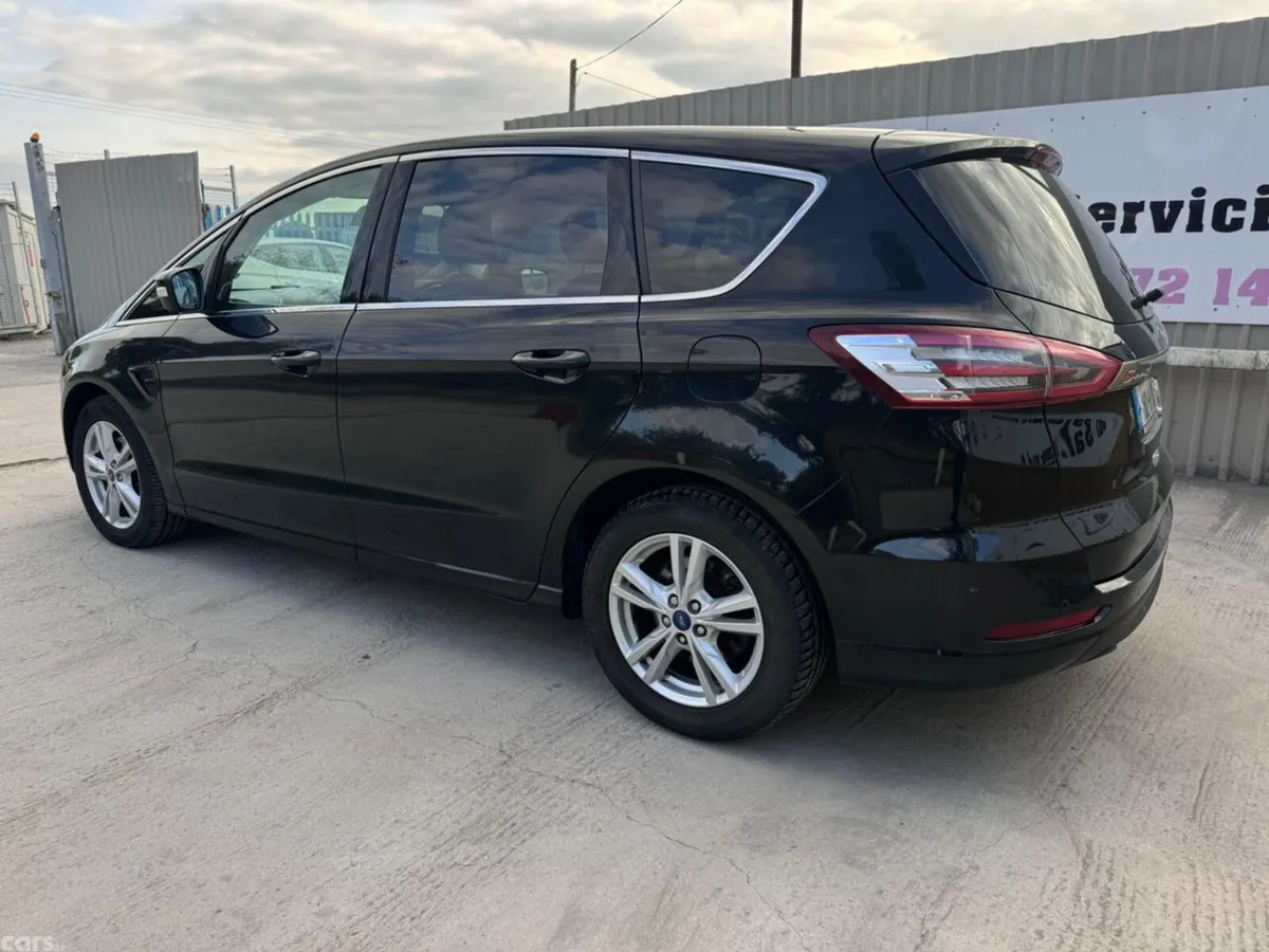 Ford S-Max MPV, Diesel, 2016, Black