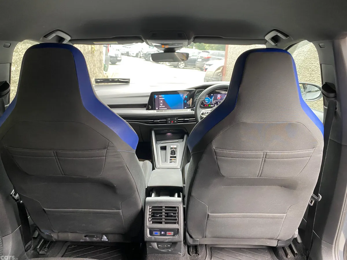 Volkswagen Golf Estate, Petrol Plug-in Hybrid, 2021, Grey